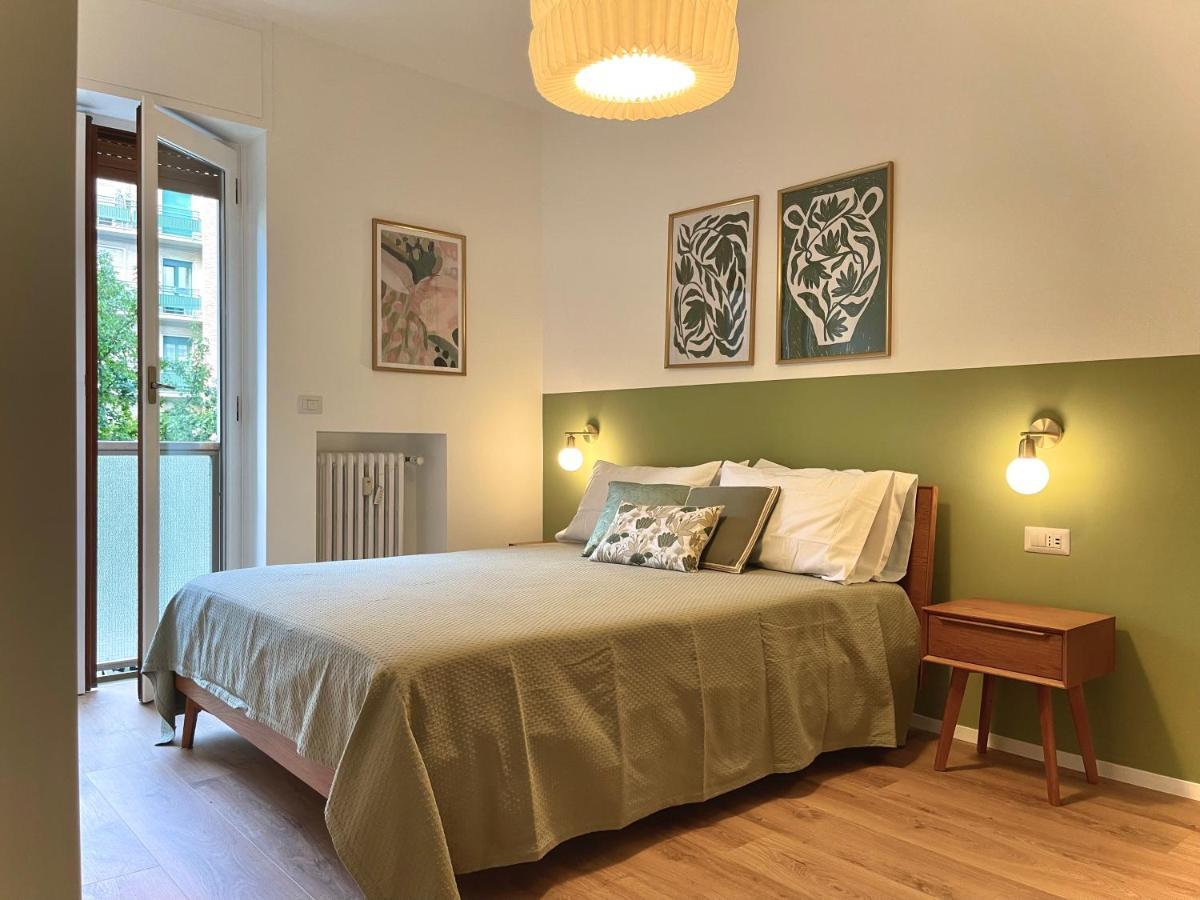 Luxury 2 Bedroom Apartament, Close To San Siro, Fiera And 10 Min Metro To Duomo Apartment