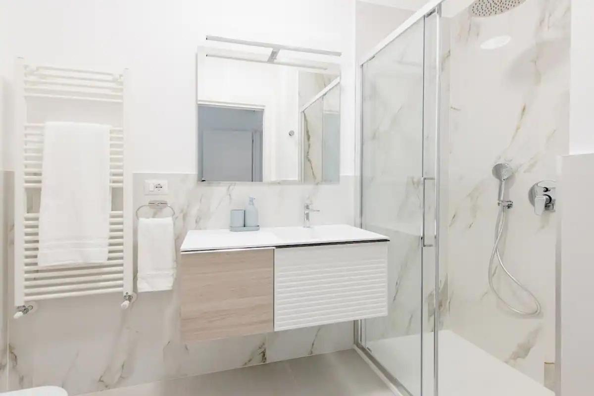 Luxury 2 Bedroom Apartament, Close To San Siro, Fiera And 10 Min Metro To Duomo Mailand