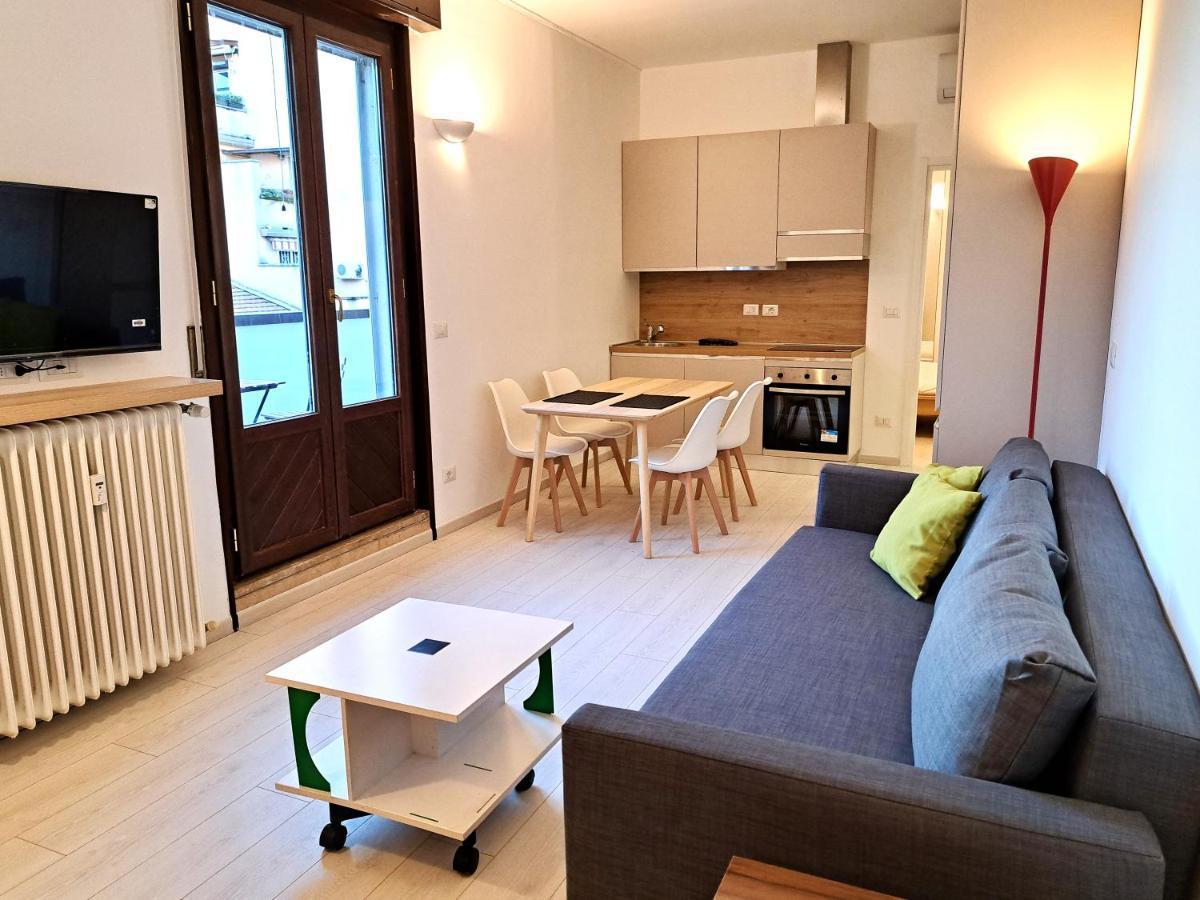 Apartment B Milan
