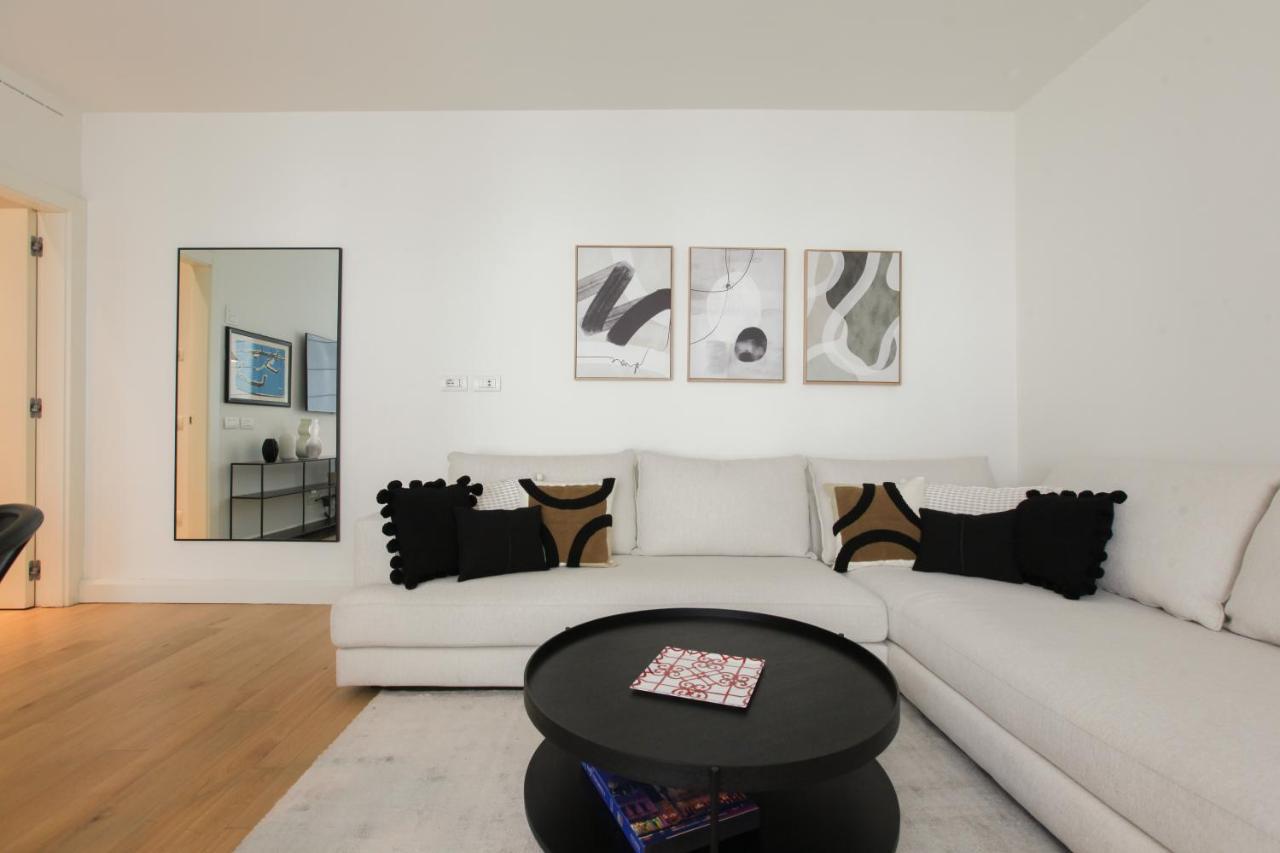 Apartment Fresh And Elegant Pta Venezia District Mailand