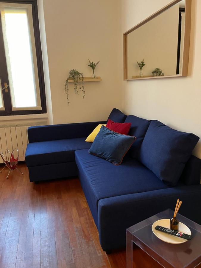 Apartment Bilocale Zona Tortona *