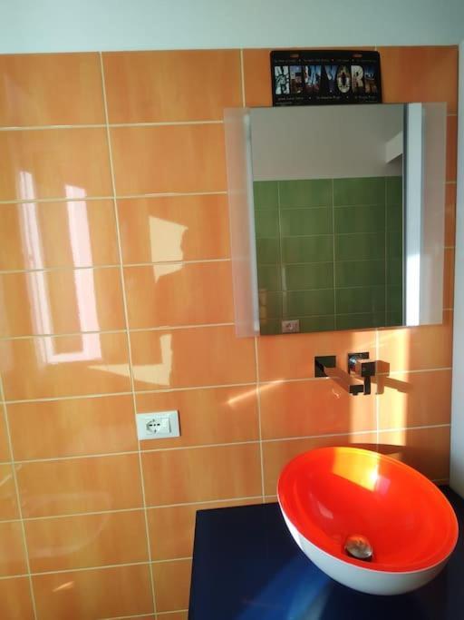 Bilocale Luminoso E Accogliente Zona Marche Apartment Mailand
