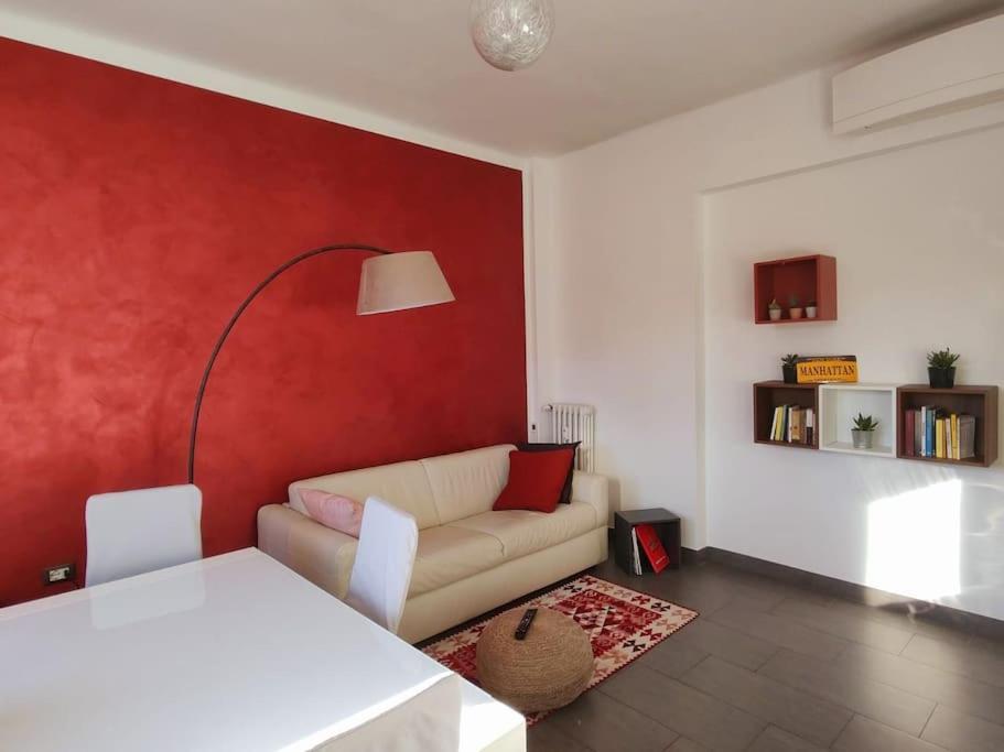 Apartment Bilocale Luminoso E Accogliente Zona Marche Mailand