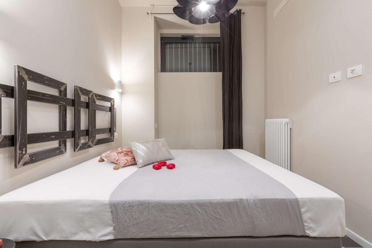 Apartment Mou43 -loreto-duomo- Urban House - Luxury