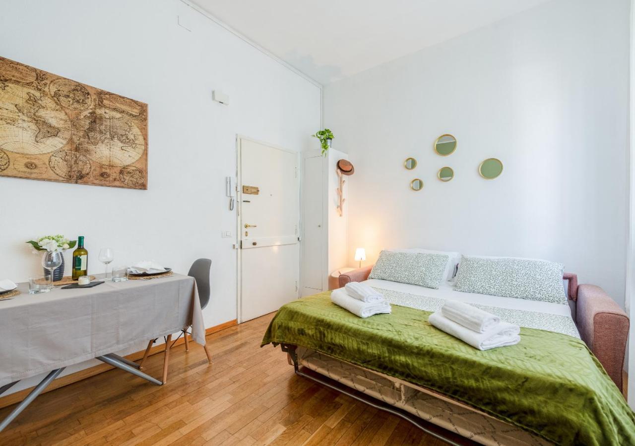 Apartment Milanese Elegance - 15 Minutes Duomo