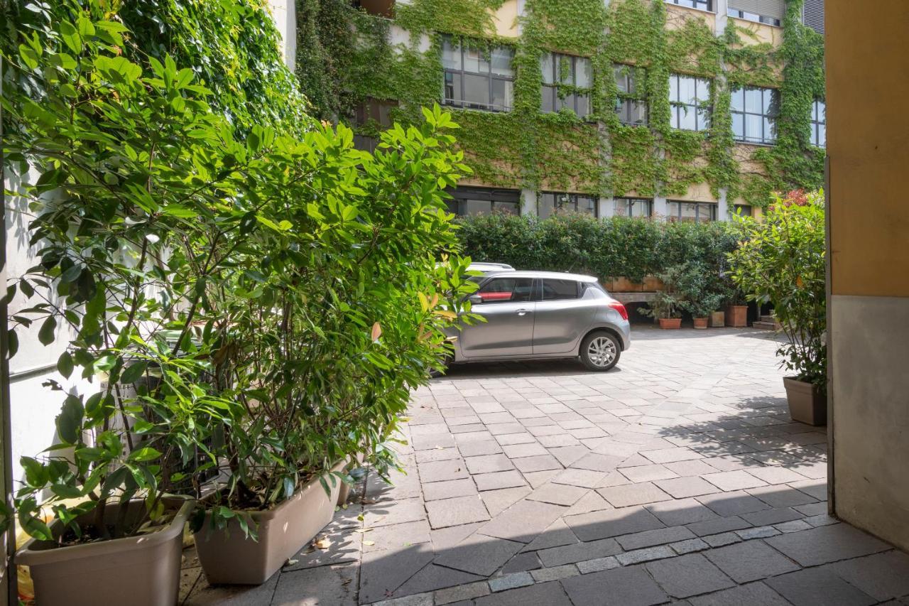 Apartment Deluxe 120 Mq , 4 Minuti A Piedi Dai Navigli *