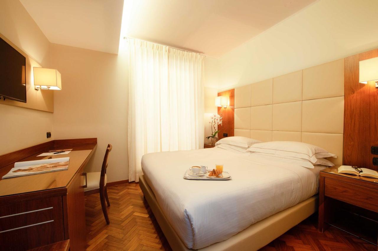 Hotel Fenice 3*