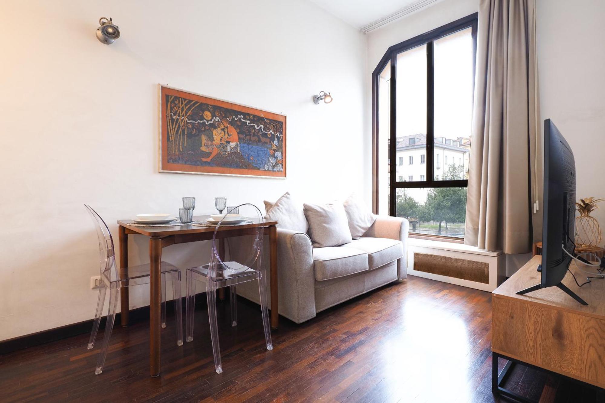 - Duomo Luxury V Apartment Mailand