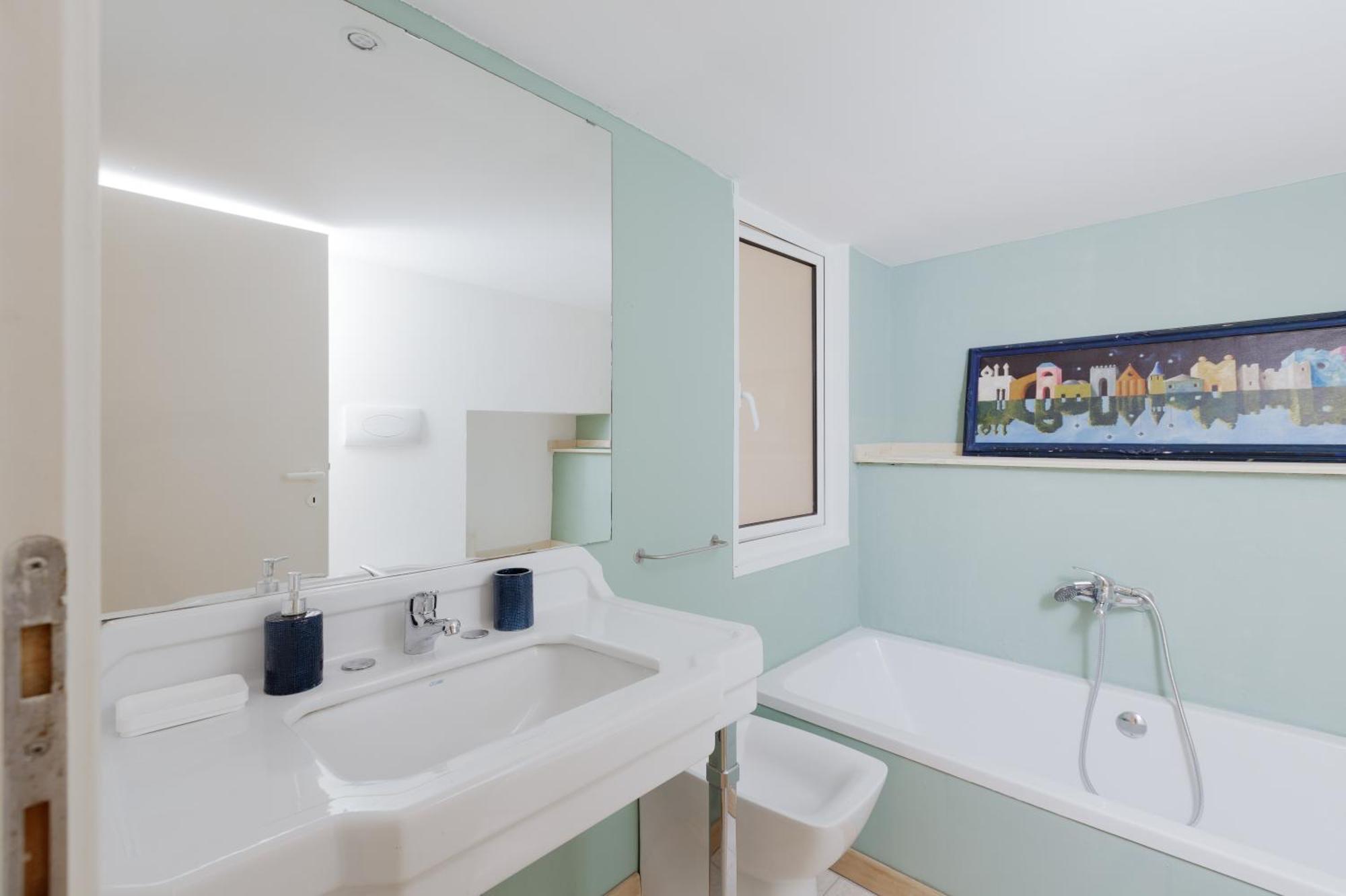 Sant'agostino - Charming Retreat 210m From M2 Mailand