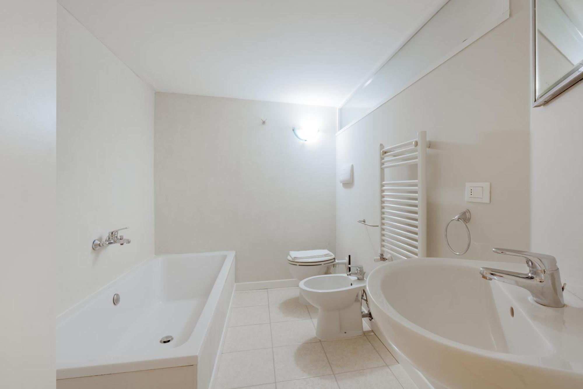 Sant'agostino - Charming Retreat 210m From M2