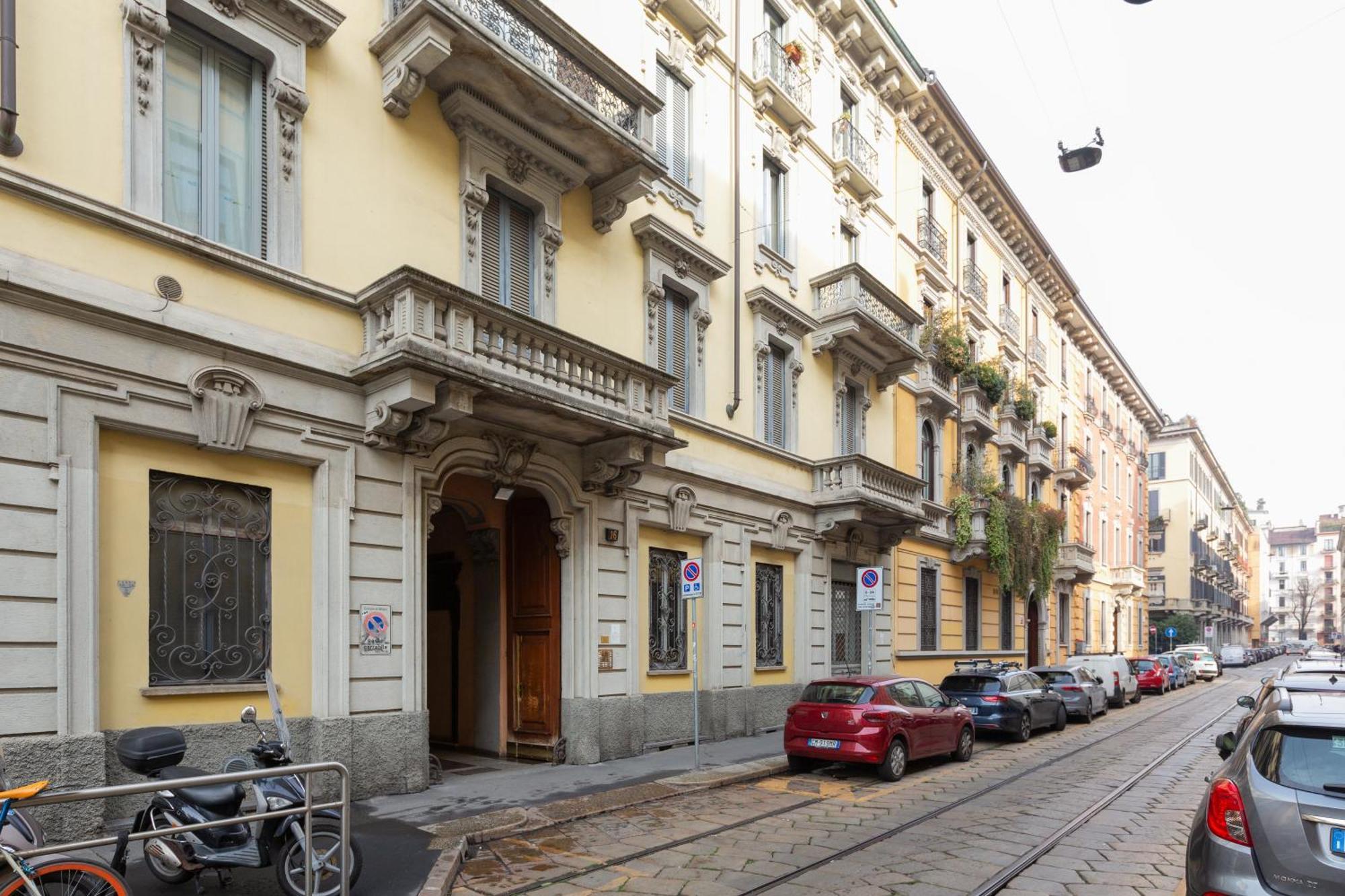 Apartment Sant'agostino - Charming Retreat 210m From M2