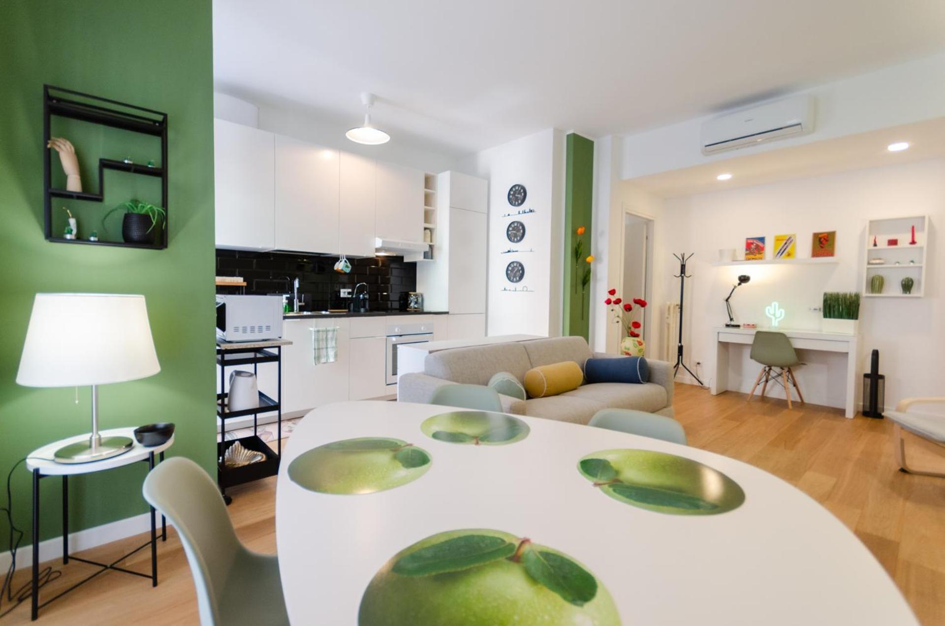 Apartment Vivimi Fiordalisi Stile & Comfort Vicino Metro Milan