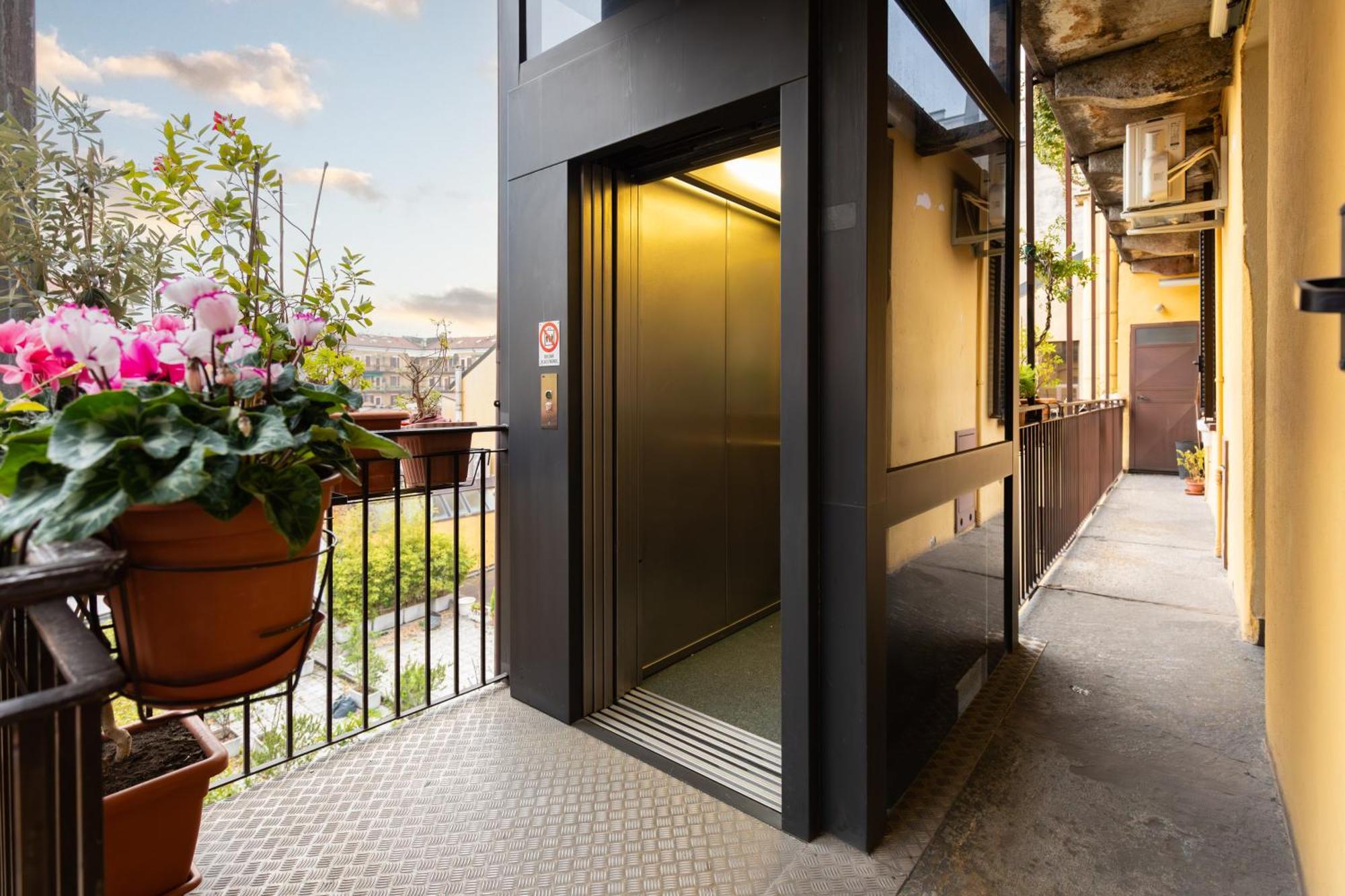 Apartment Salone Del Mobile-duomo-citylife In The Heart Of The *