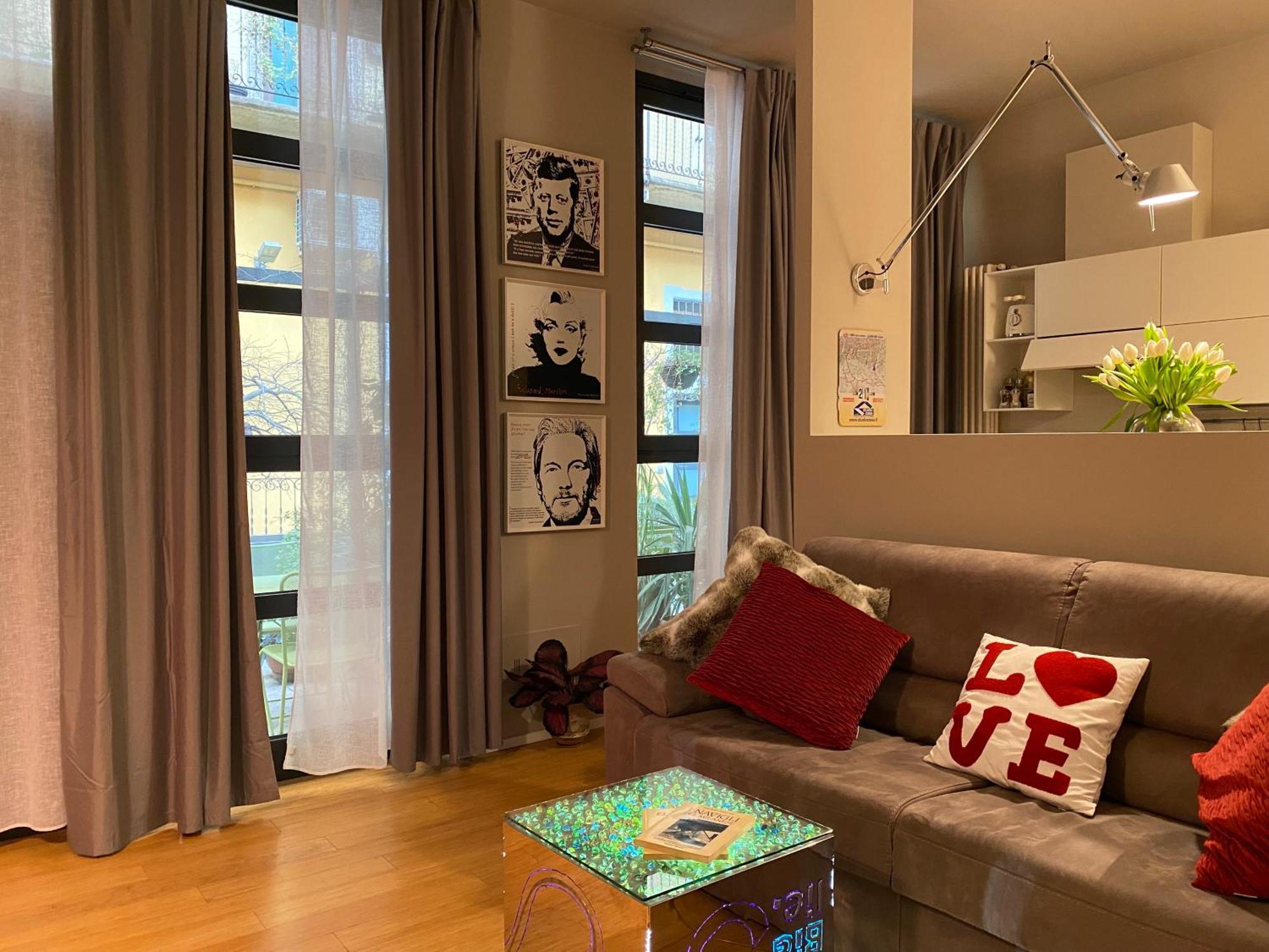 Navigli Lombardini 8 * Milão
