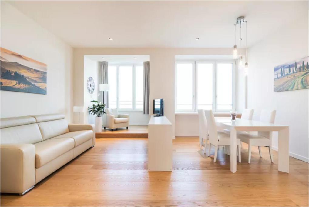 View Apartment Mailand