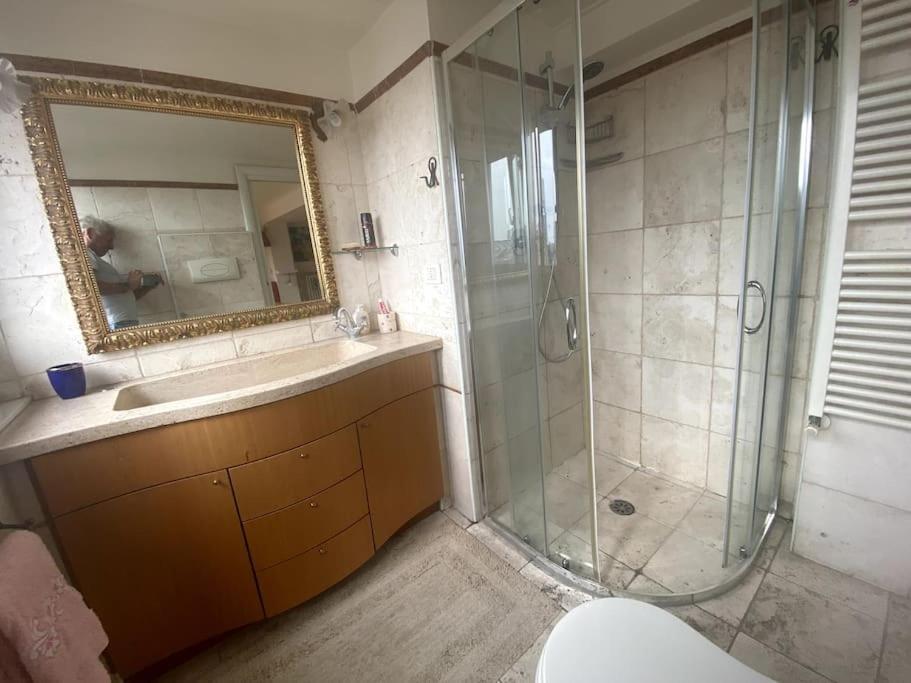 Penthouse In The Sky With 30 Sqm Terrace Station * Mailand