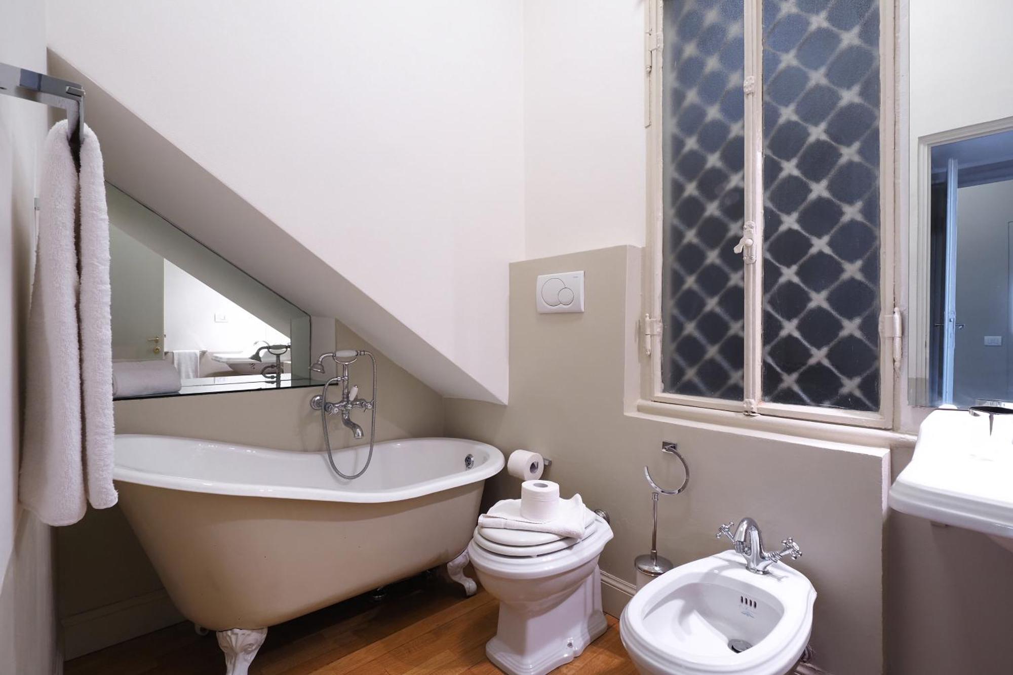Contempora Serviced - Quadrilocale Pta Vercellina Apartment Milan