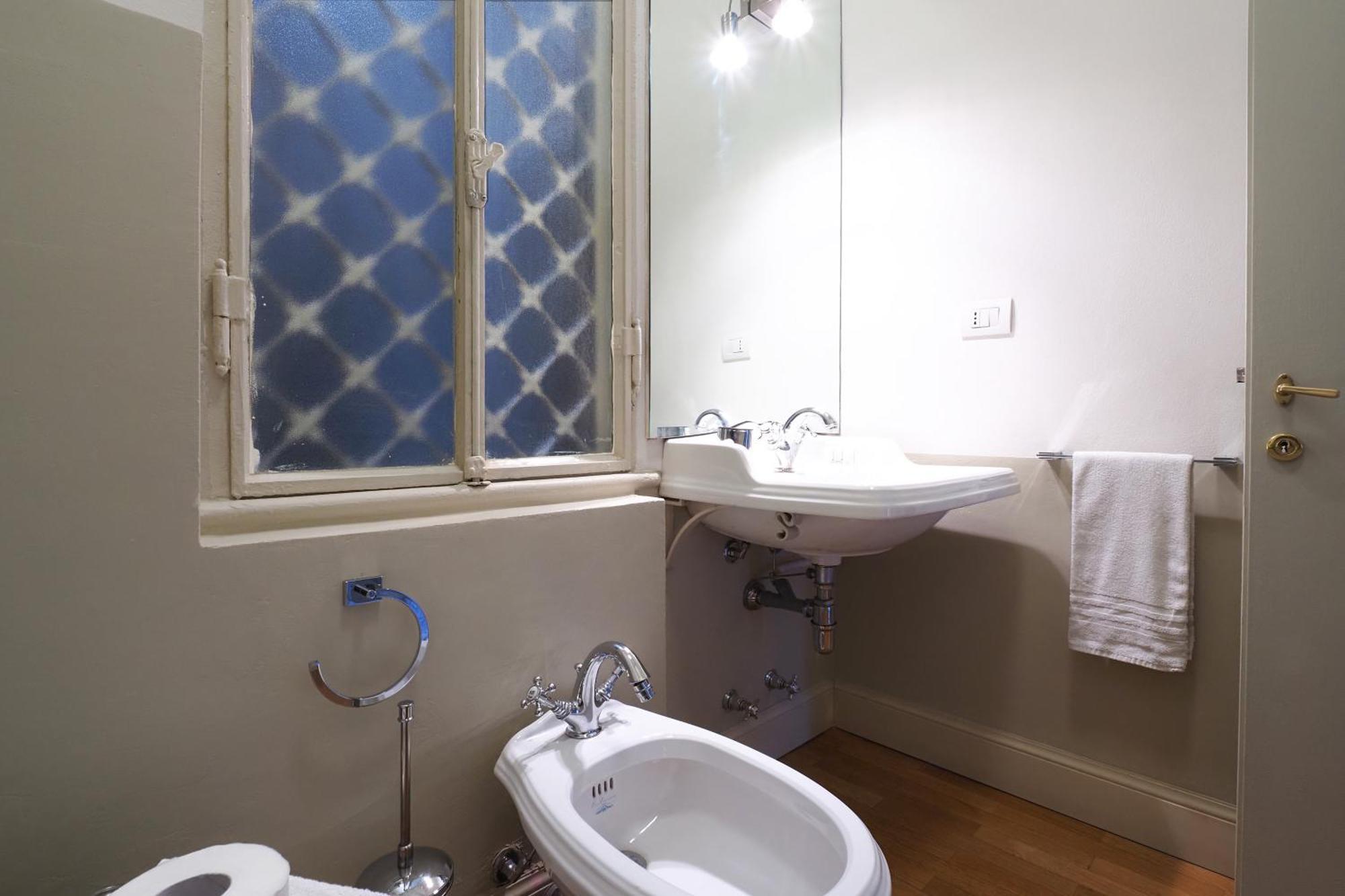 Contempora Serviced - Quadrilocale Pta Vercellina * Milan