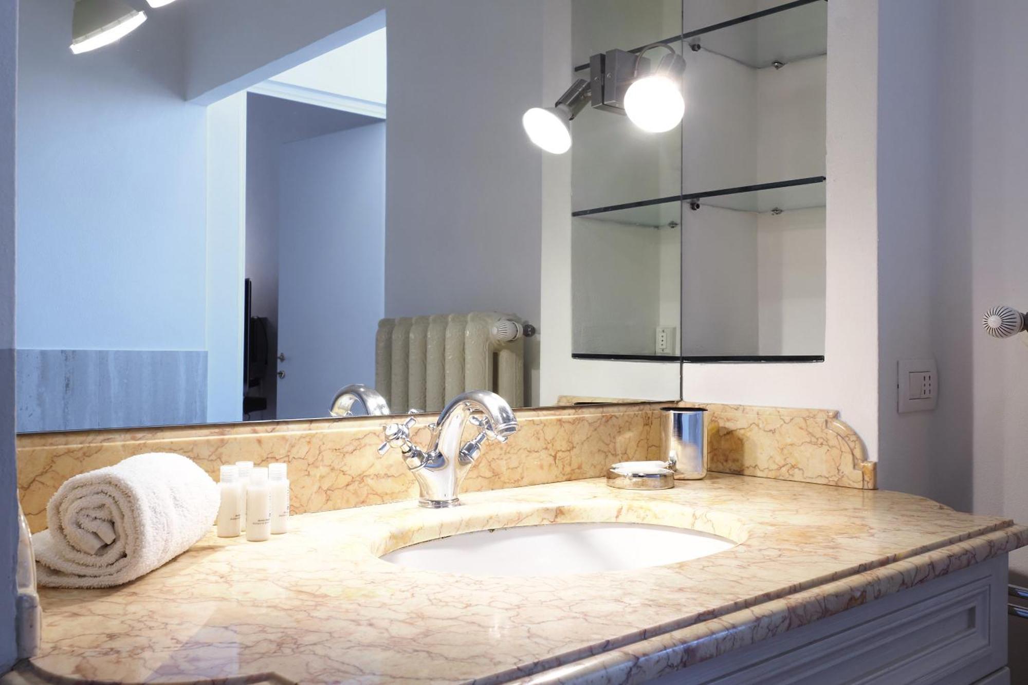 Contempora Serviced - Quadrilocale Pta Vercellina Milan