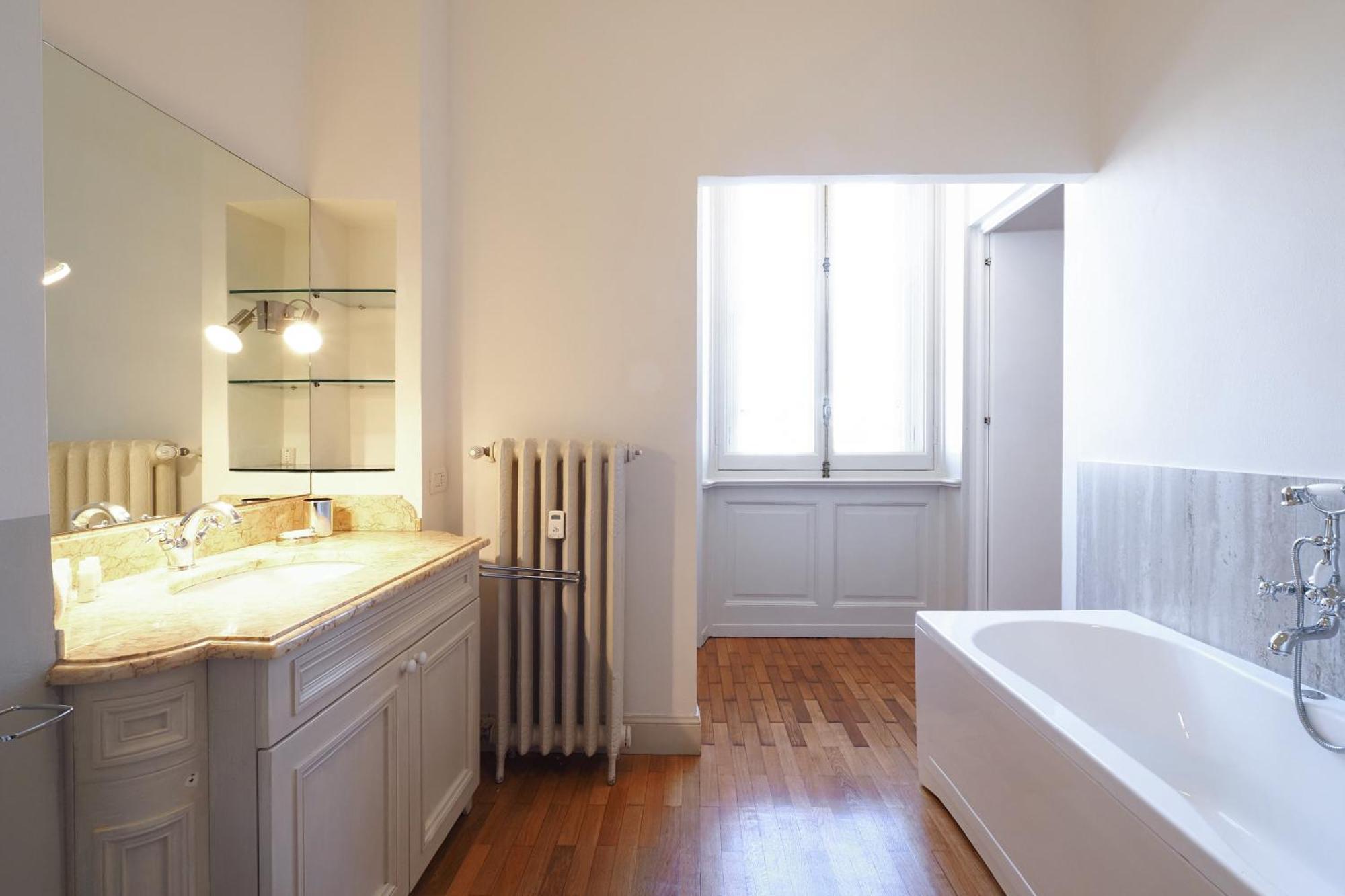 Contempora Serviced - Quadrilocale Pta Vercellina Apartment