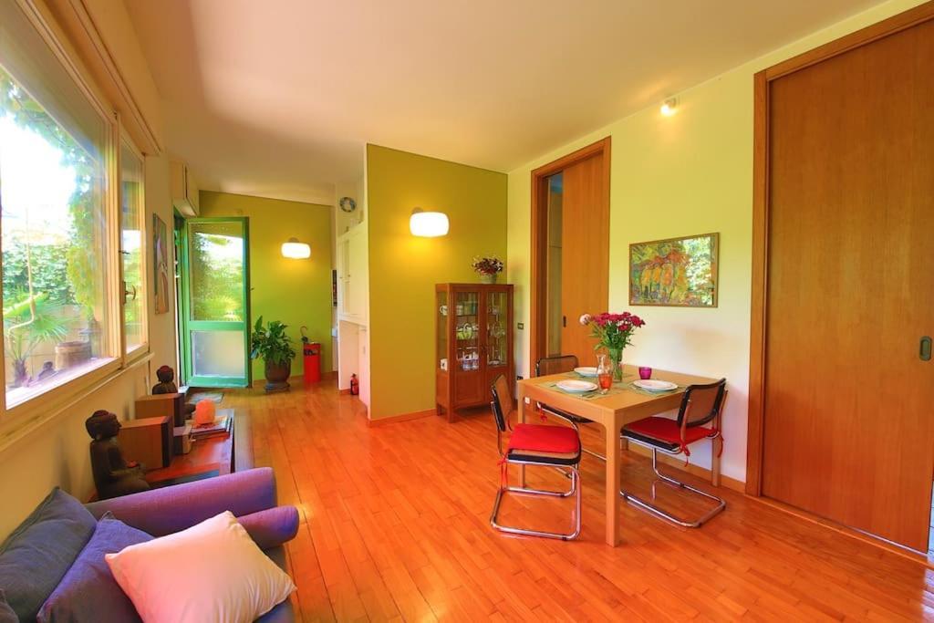 Romantico Attico Con Terrazzo In Centro Apartment *