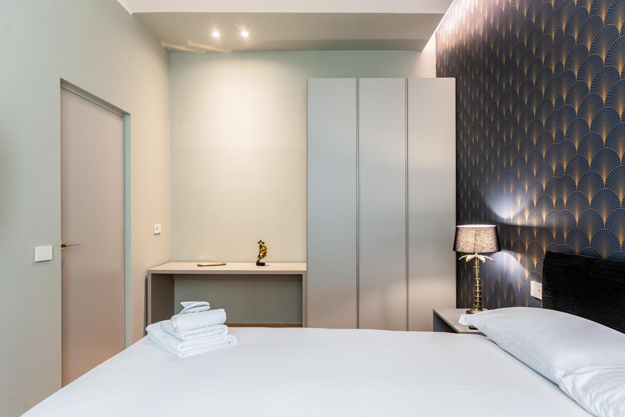 Apartment Luxury - Near Stazione Milan