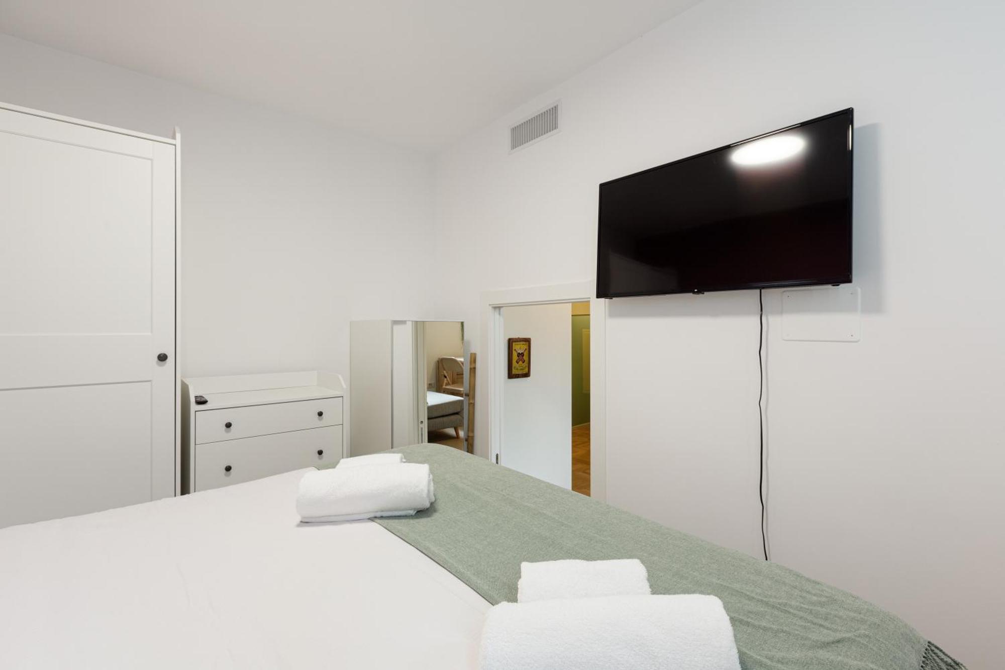 Apartamento Insubria Park - Pastel Color Apartment!