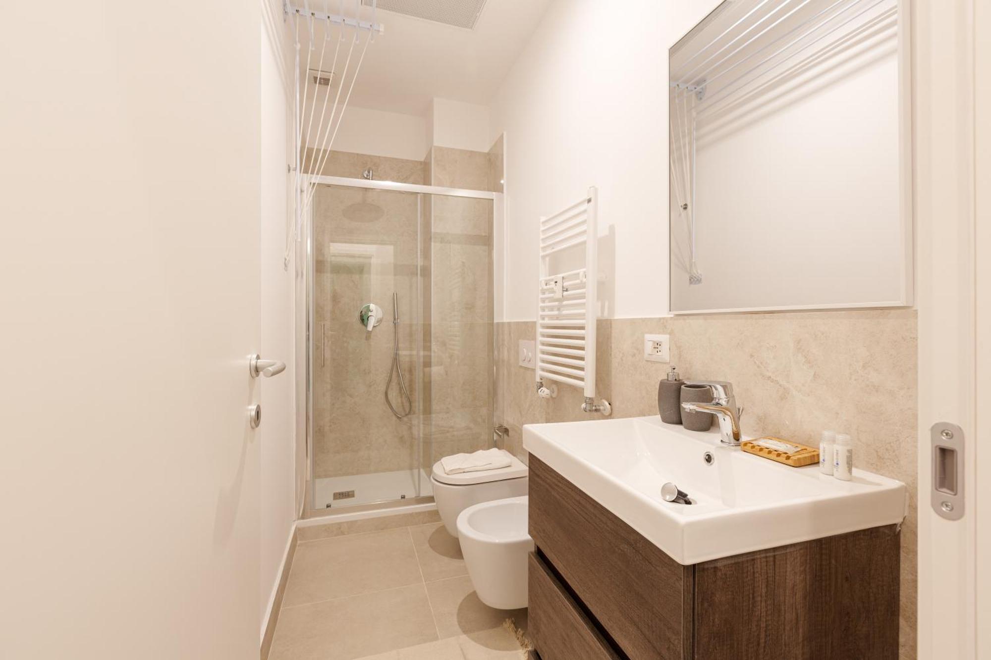 Apartamento Insubria Park - Pastel Color Apartment! *