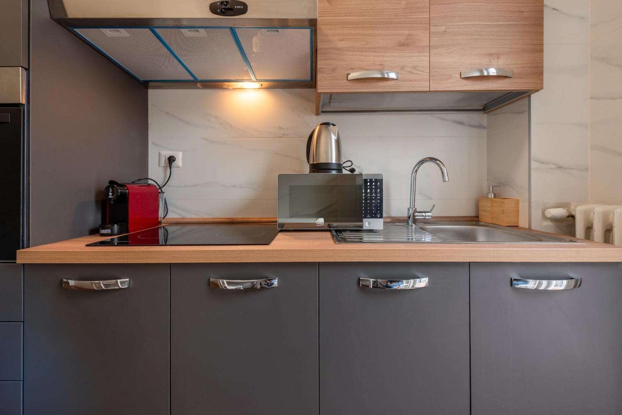 Guest Planet - Bicocca Apartment *
