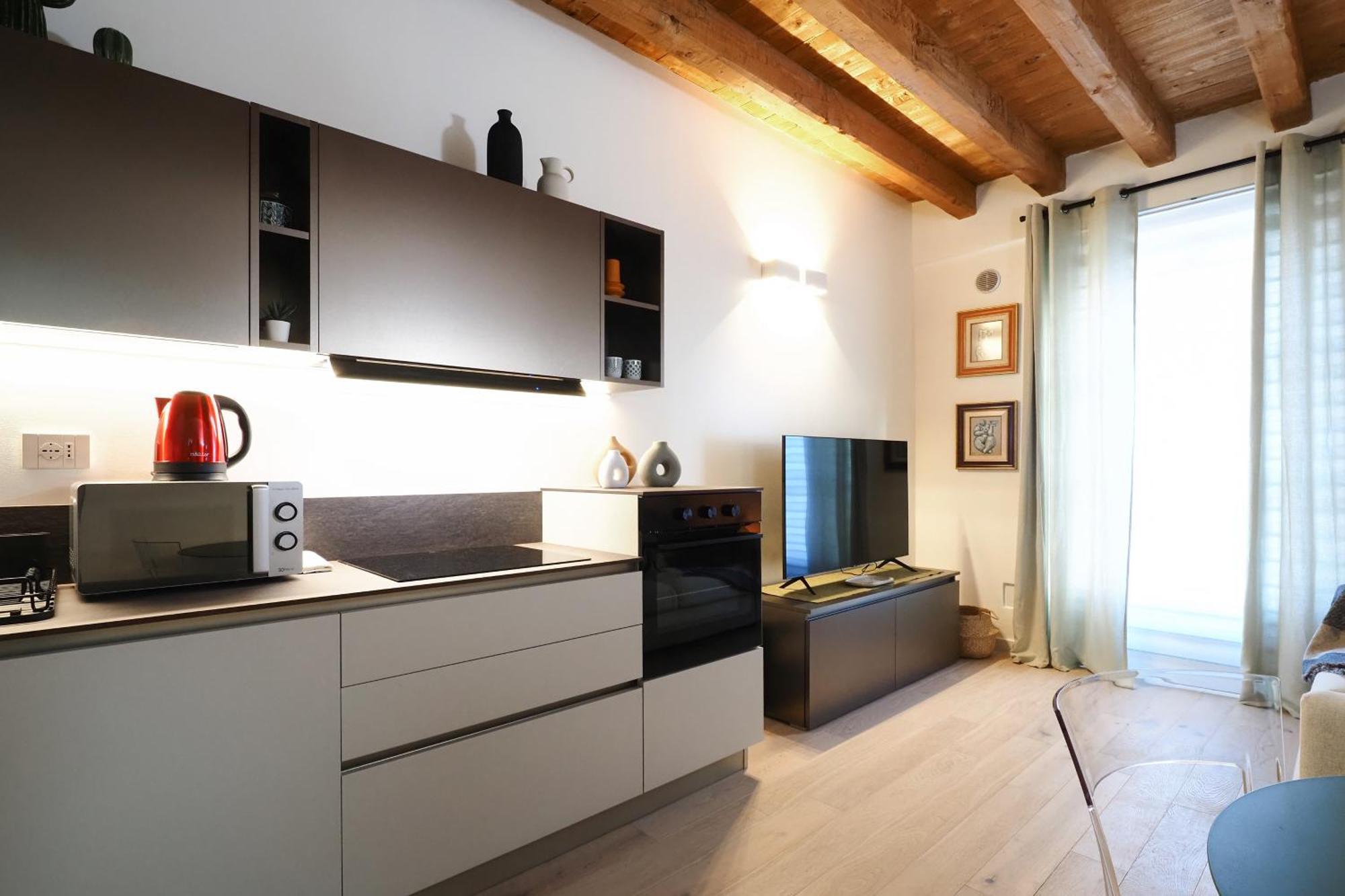 Apartment Primopiano - Zumbini Mailand
