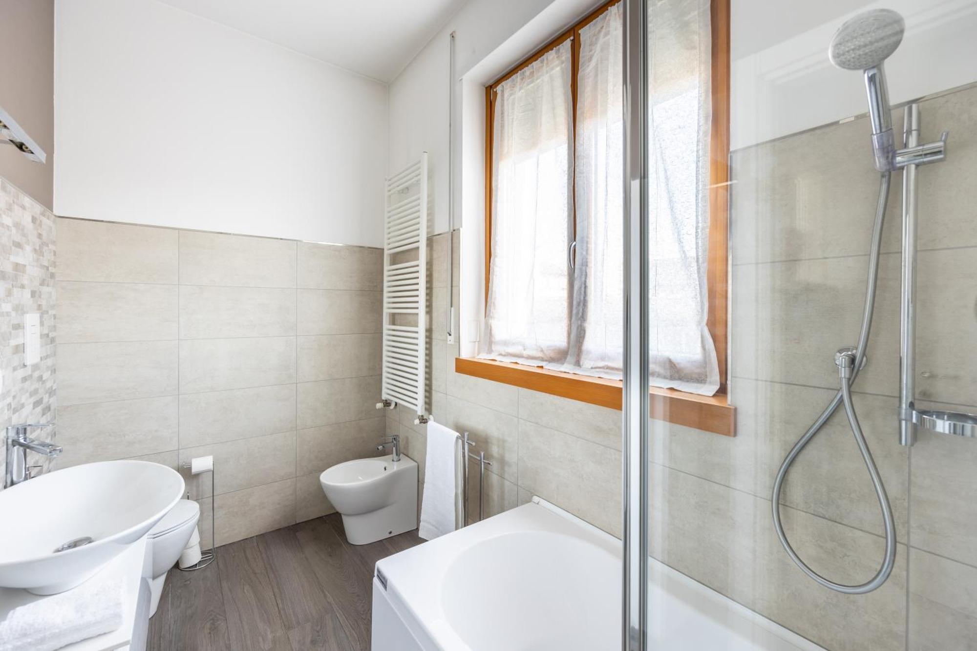 Bocconi's Nest - Close To Duomo With Terrace Mailand