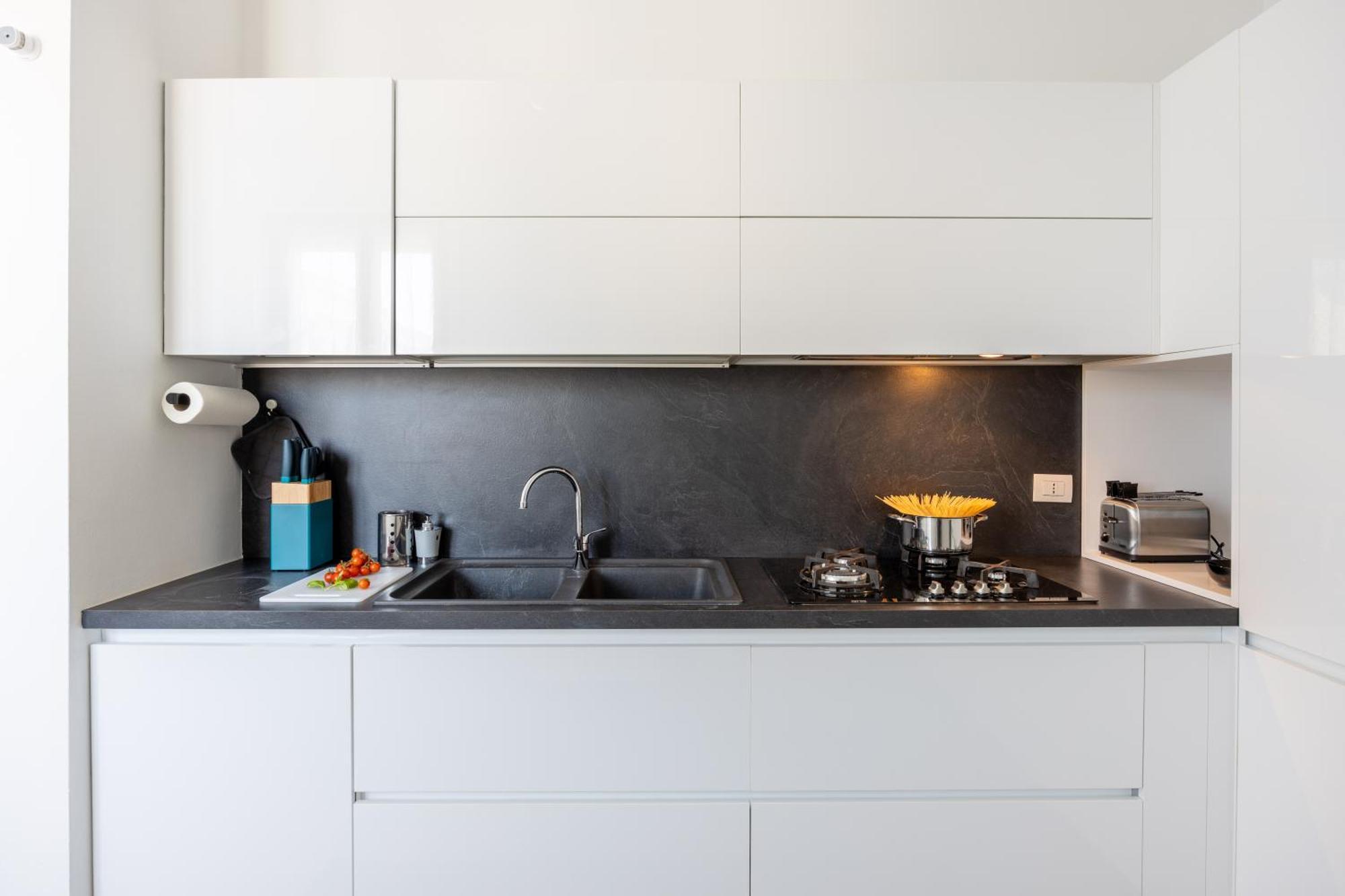 Bocconi's Nest - Close To Duomo With Terrace Mailand