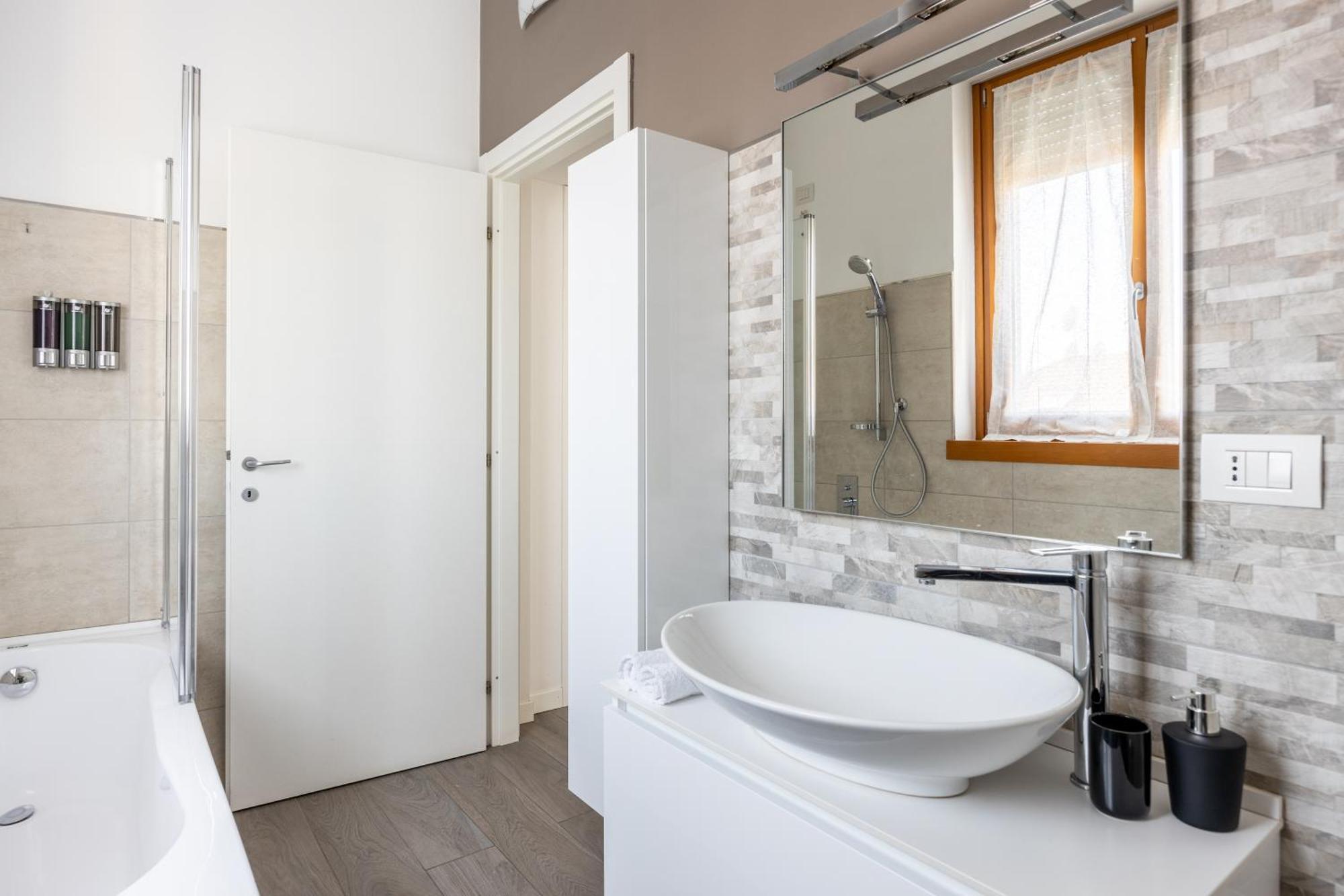 Apartment Bocconi's Nest - Close To Duomo With Terrace *