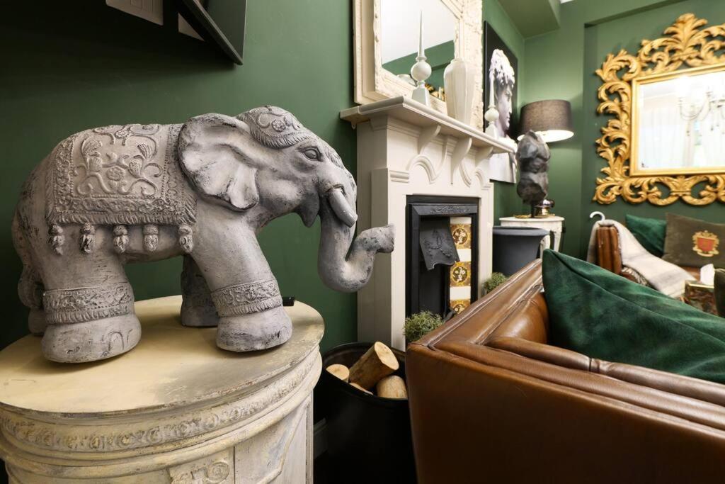 St Apartment *