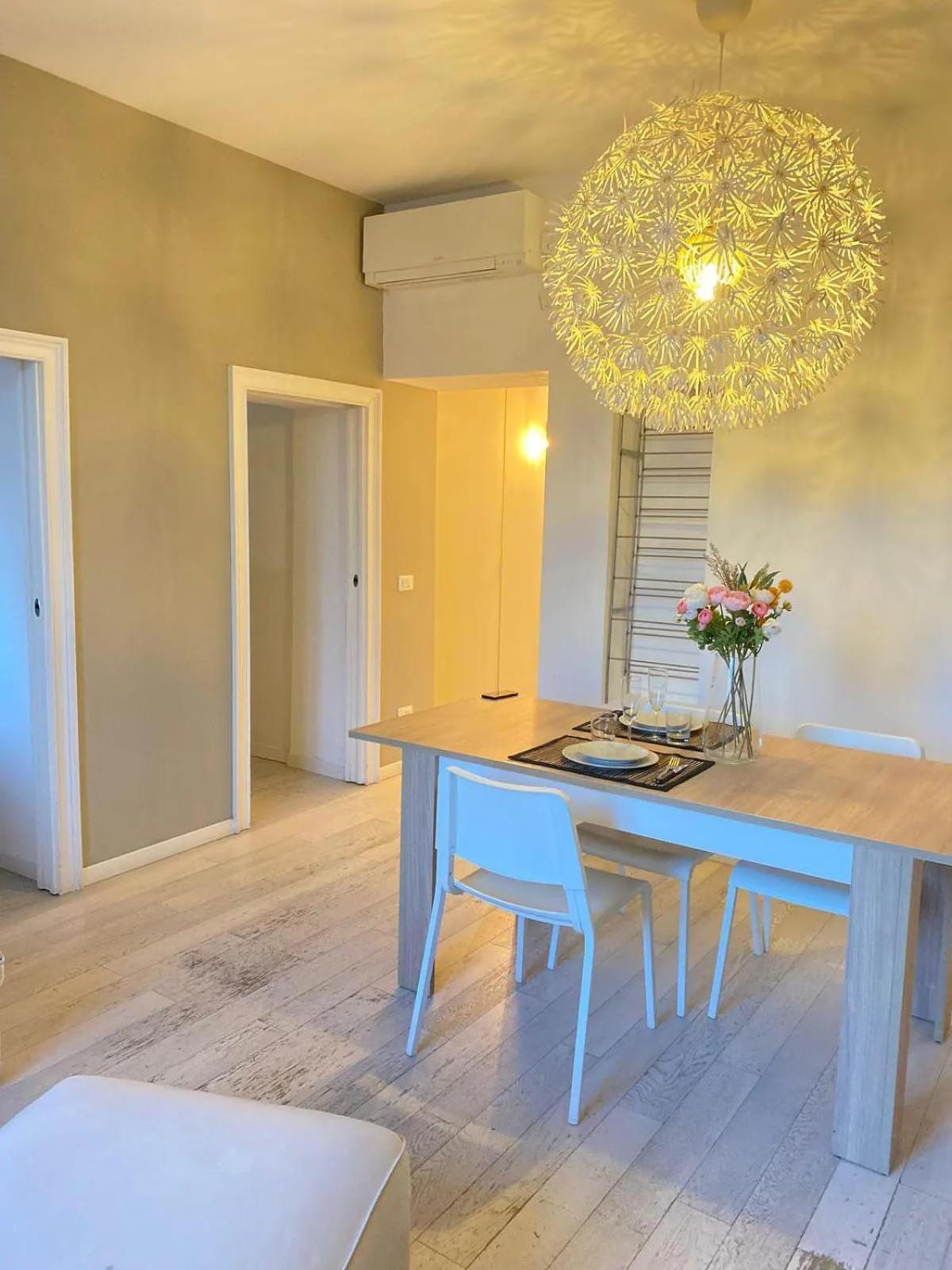 Lovely Flat In The Heart Of The Navigli Apartamento Milão