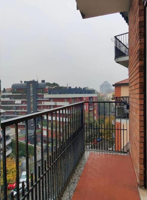 De Angeli District Apartment Milan