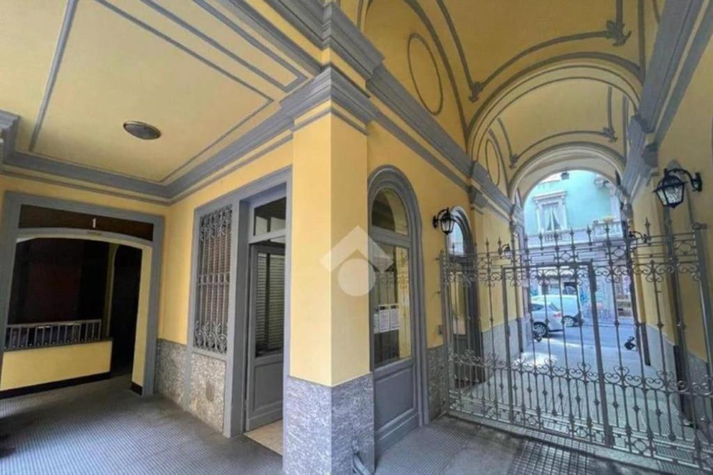 Royal In Milão