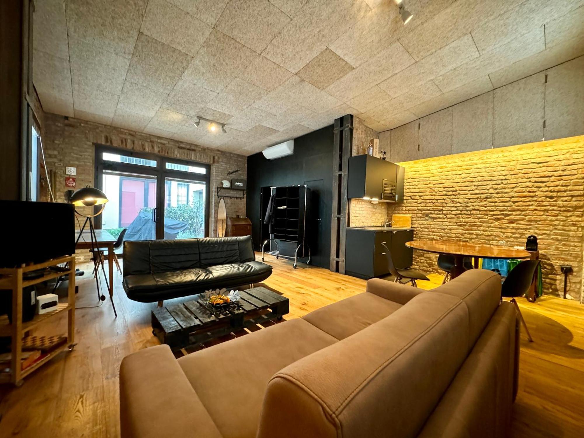 Luxury Wood Loft Apartamento *
