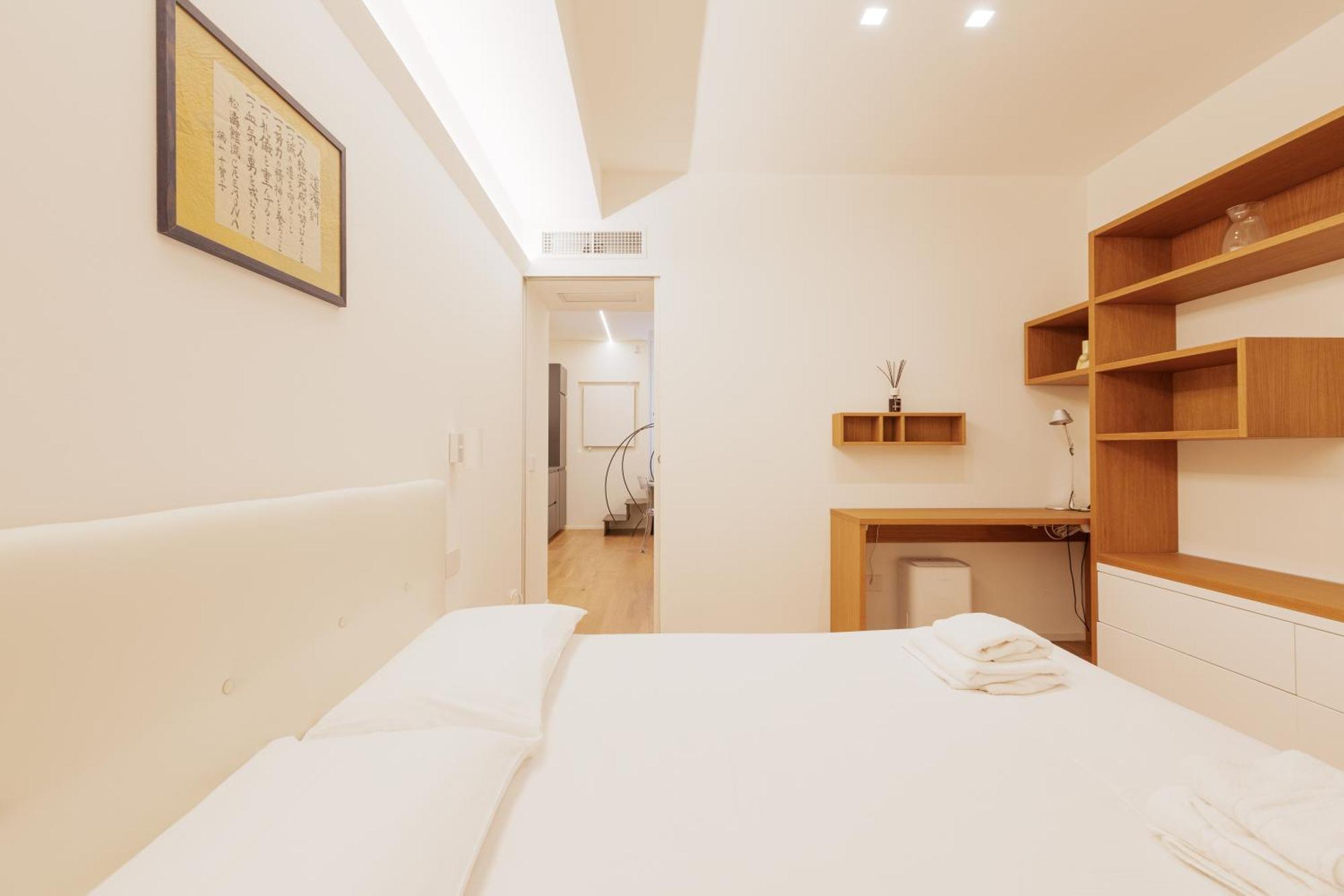 Chic & Modern Flat Just 450 Mt From Centrale Fs Apartment