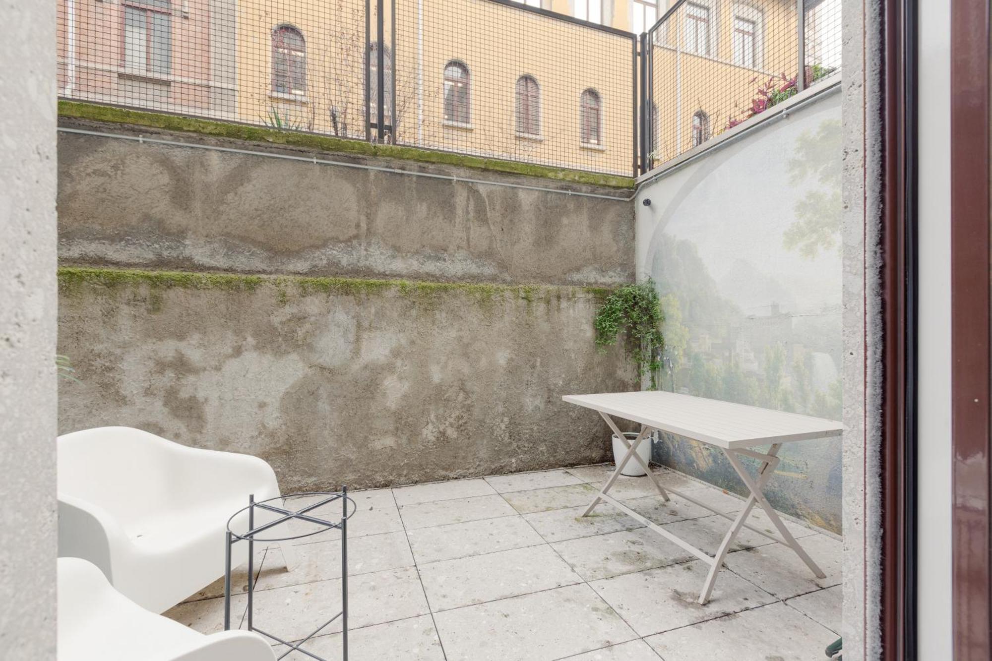 Chic & Modern Flat Just 450 Mt From Centrale Fs Milan