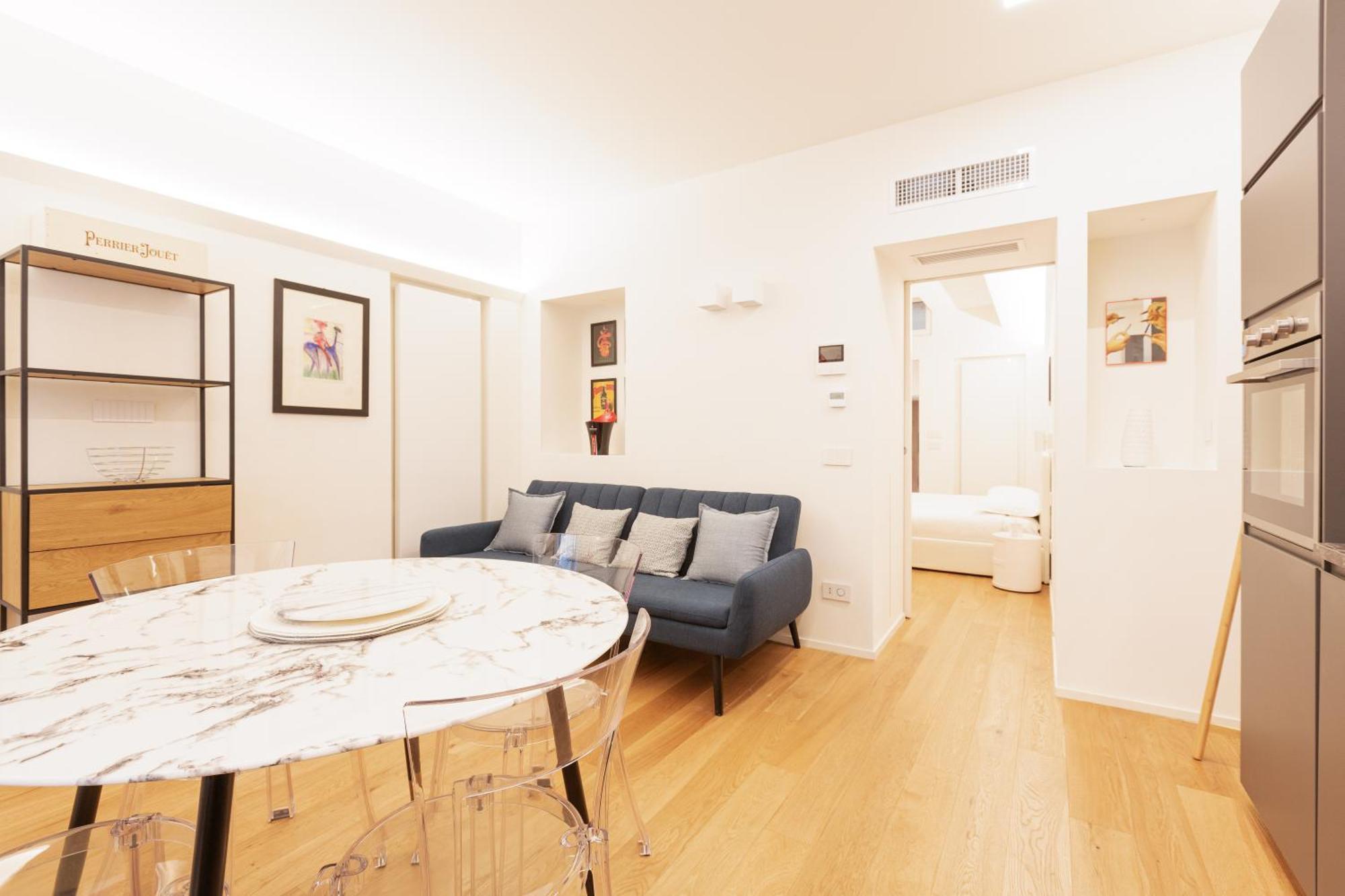 Apartment Chic & Modern Flat Just 450 Mt From Centrale Fs *