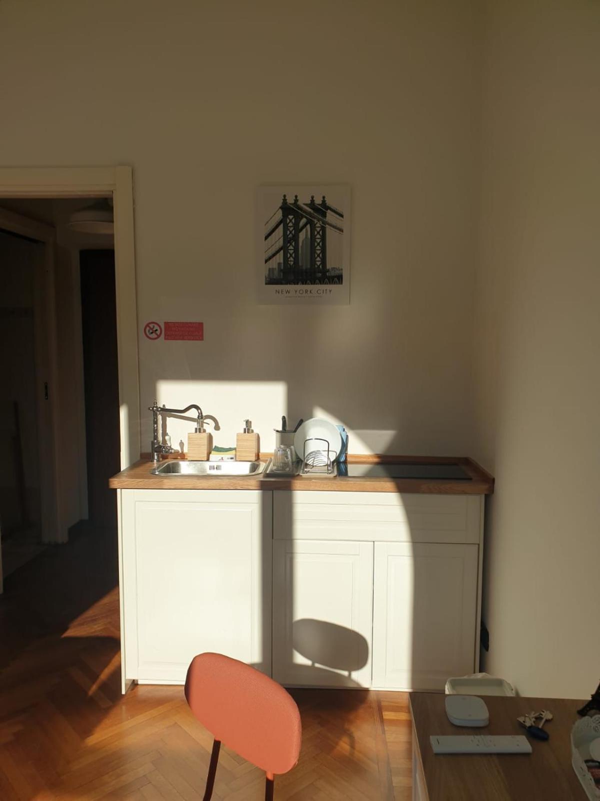Elegante Monolocale - Pecchio 1930