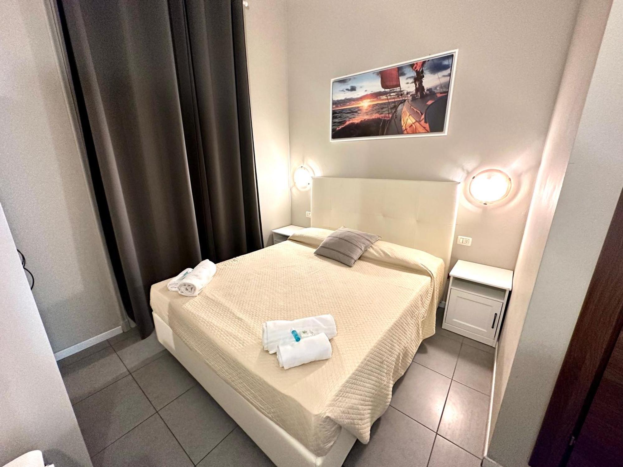 Golden Hotel 3*