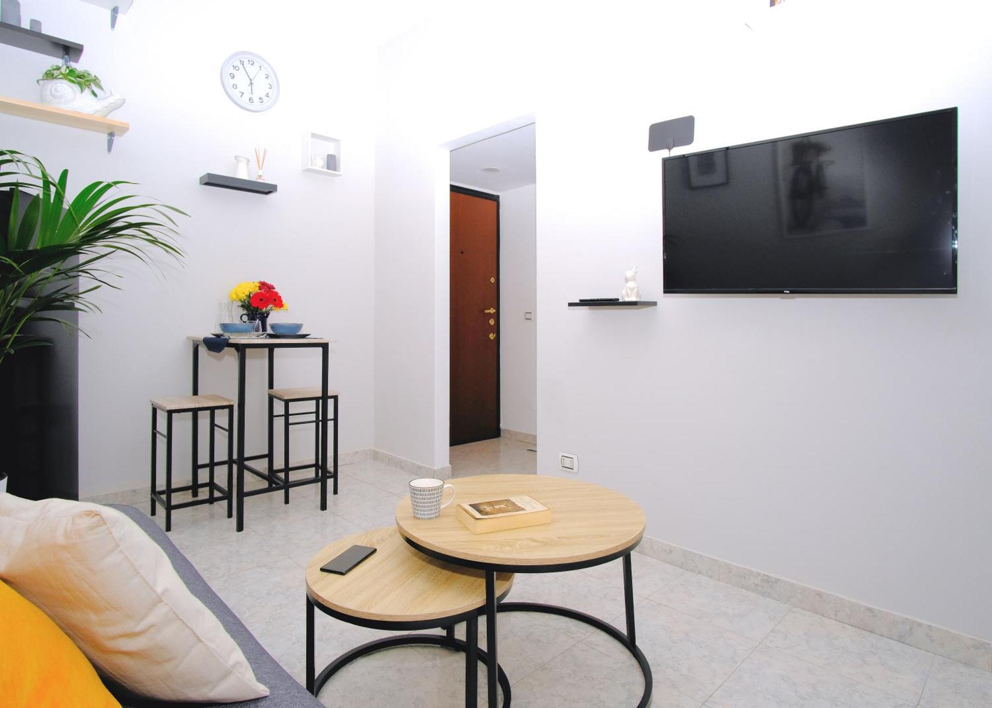 10 Min Duomo Free Parking Wifi Ac Milan