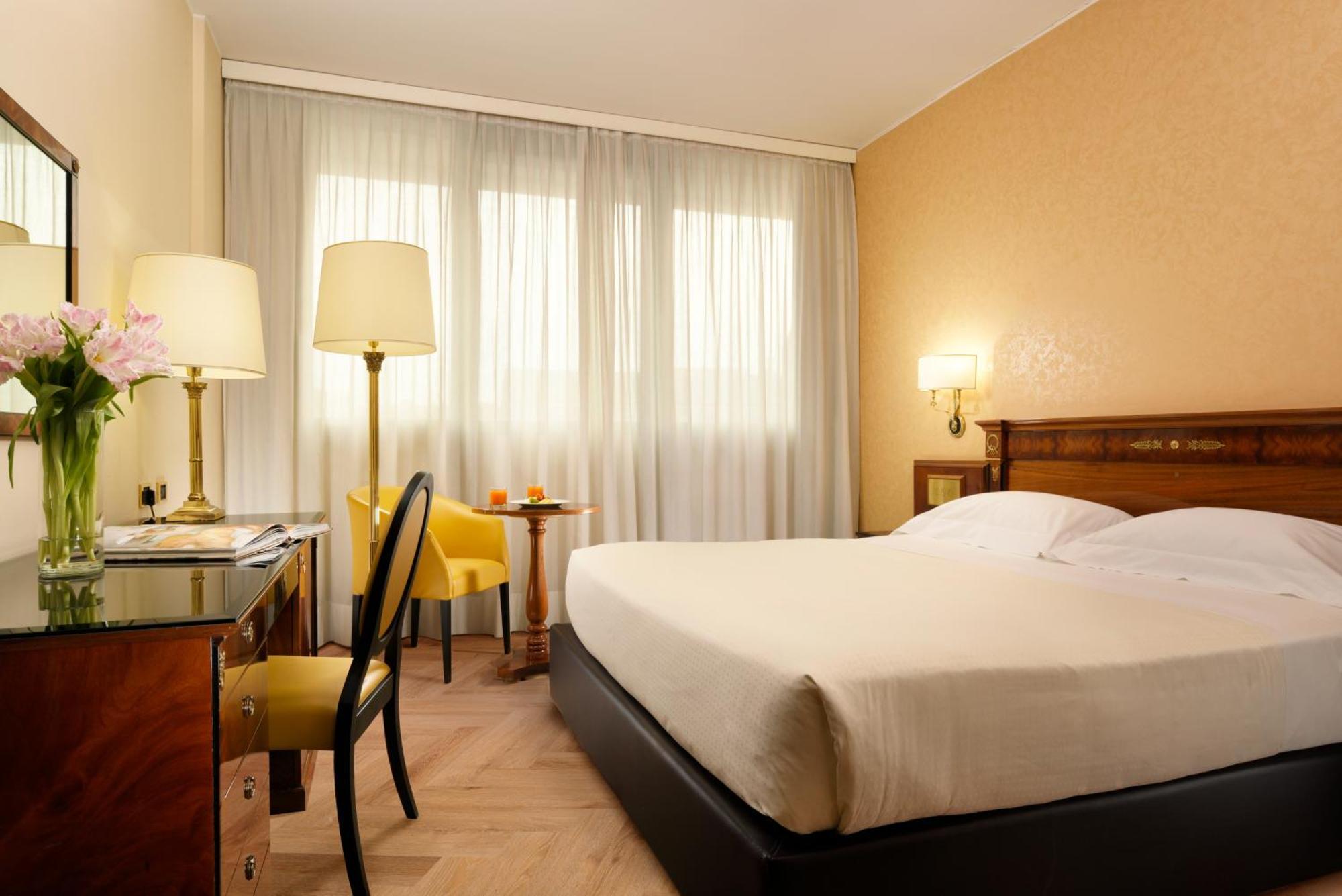 Hotel Una Scandinavia 4*