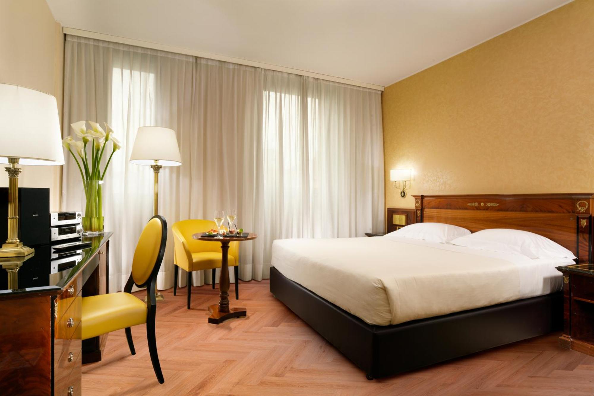 Hotel Una Scandinavia Mailand
