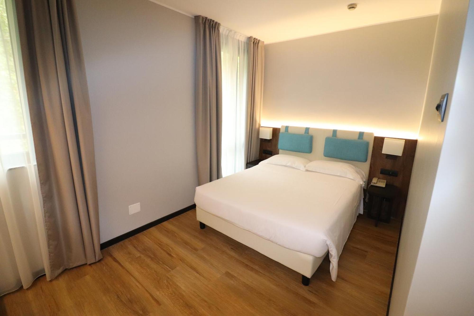 Domenichino Hotel 3*