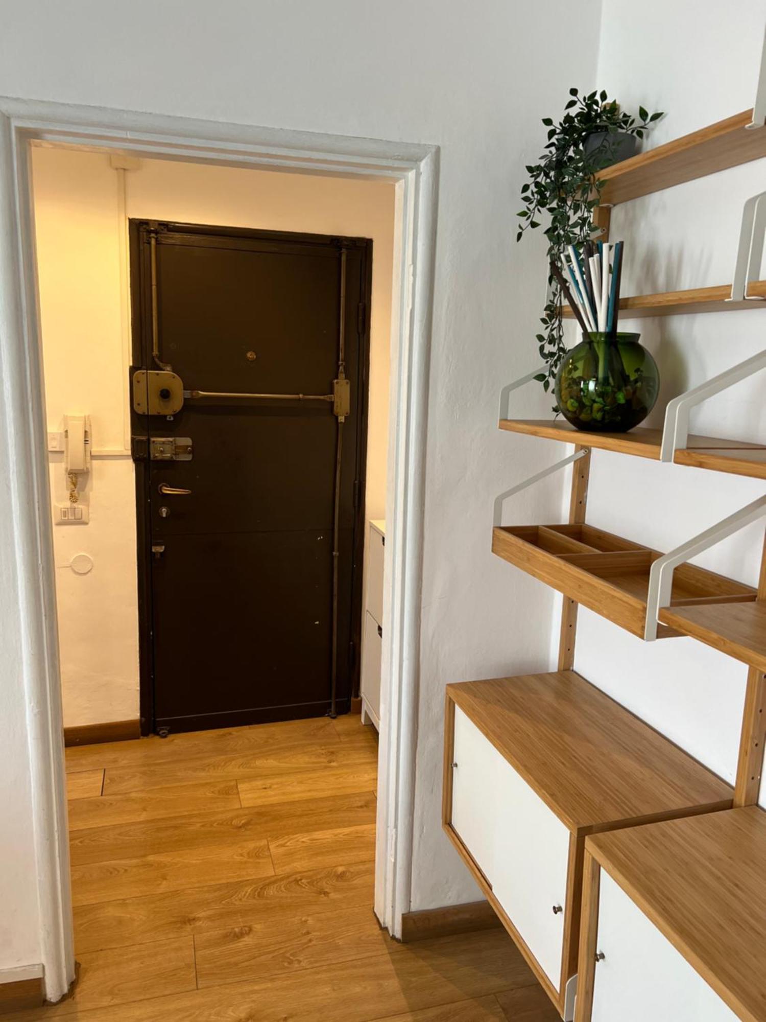 Cozy 3 Km Away From Duomo Apartment Mailand