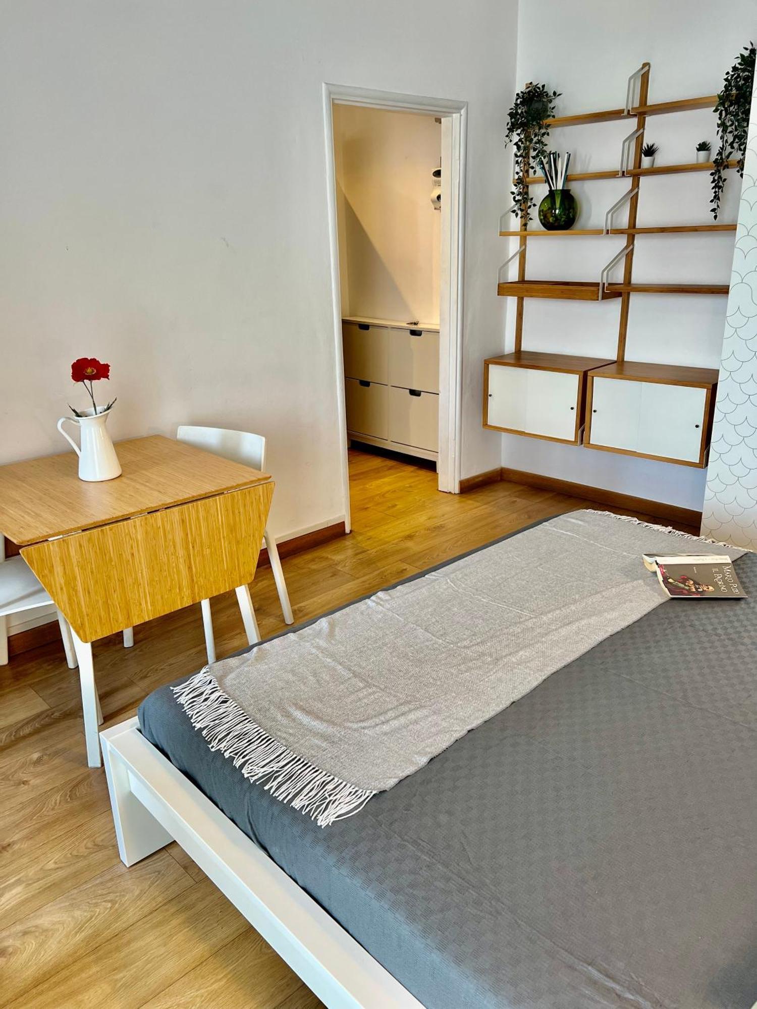 Cozy 3 Km Away From Duomo Mailand
