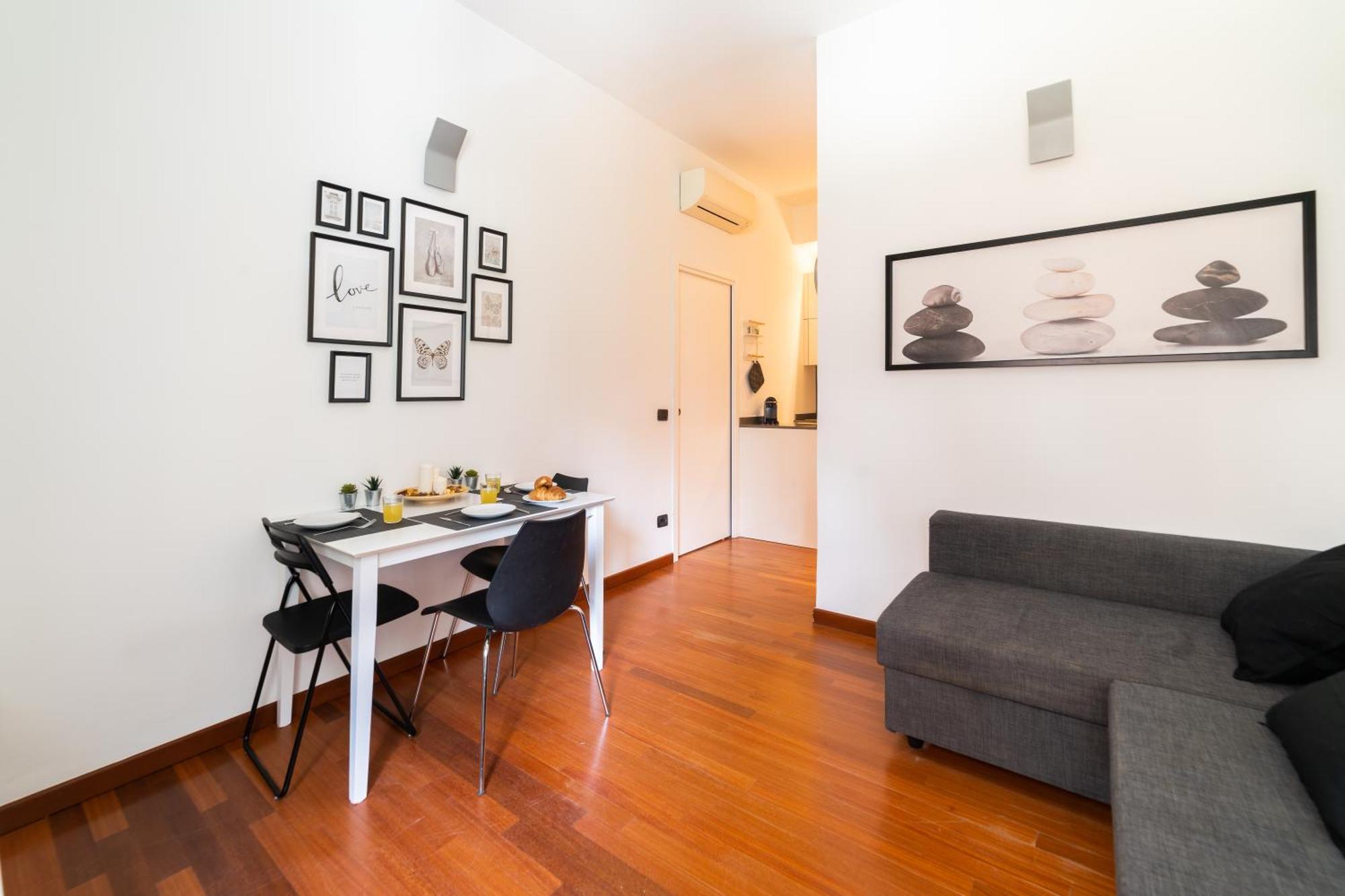 Citylife-fiera Nuovo Con Wifi & Netflix * Milan